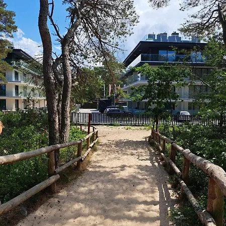 J And J Summer-Winter Apartamenty Pogorzelica  Exterior photo